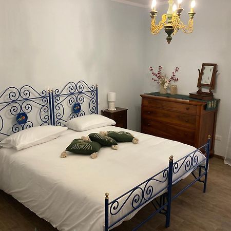 Casa Vacanze Il Borgo Губбио Экстерьер фото