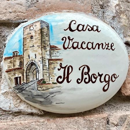 Casa Vacanze Il Borgo Губбио Экстерьер фото