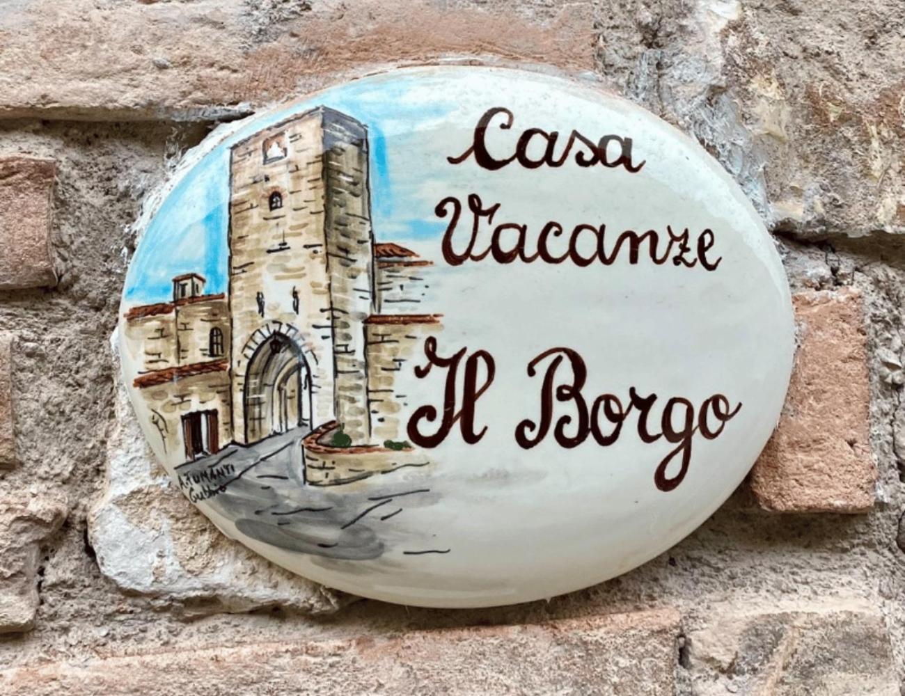Casa Vacanze Il Borgo Губбио Экстерьер фото